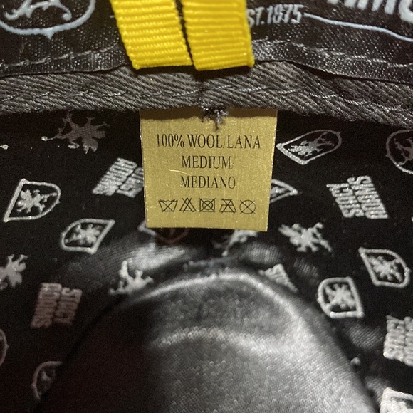 Stacy, Adam Hitt - Picture 5 of 7